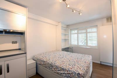 Ensuite double bedroom in 3 bed flat in Cannonbury Main Photo