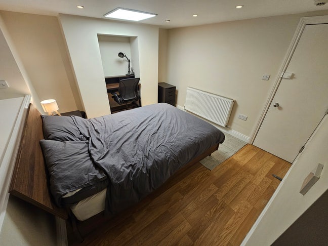 Double  Room Avaliable in West Didbury Main Photo
