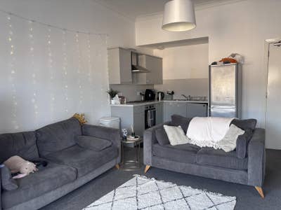 Room in 2 bedroom flat in Glasgow West End Main Photo