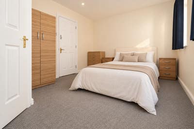 Luxurious Ensuite+Double Rooms in Canada Water Main Photo