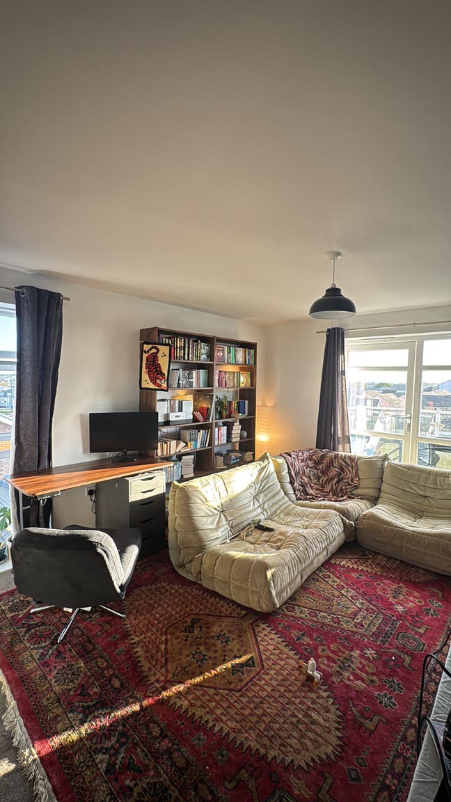 En-suite double room available  Main Photo
