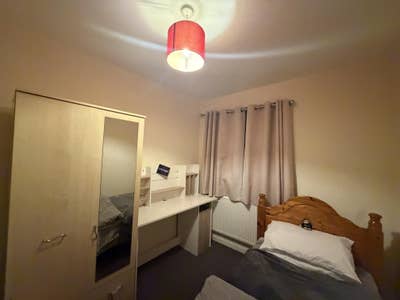 Friendly houseshare off Cowley Road  Main Photo