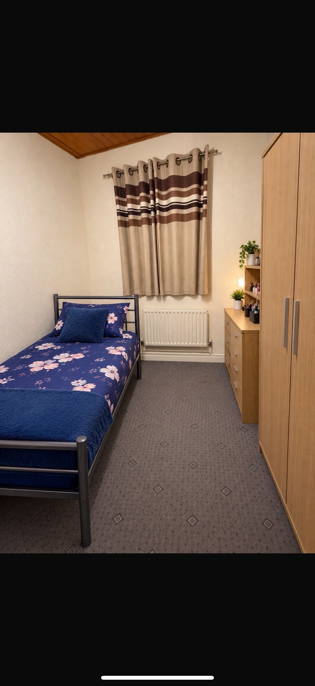 Single room to rent in Manor park.  Main Photo