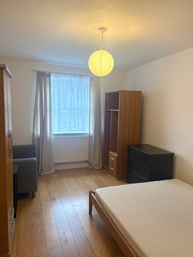 Double room to rent  Main Photo