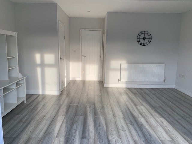 Three Bedroom House in Hengrove Main Photo