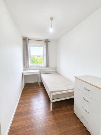 Single Room Near Limehouse/Canary Wharf bills Inc Main Photo