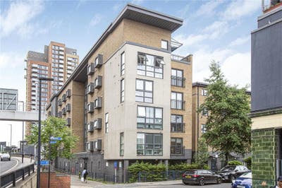 🔥 &pound;675 Room in Bow, 1 Min to the Station! 🔥 Main Photo