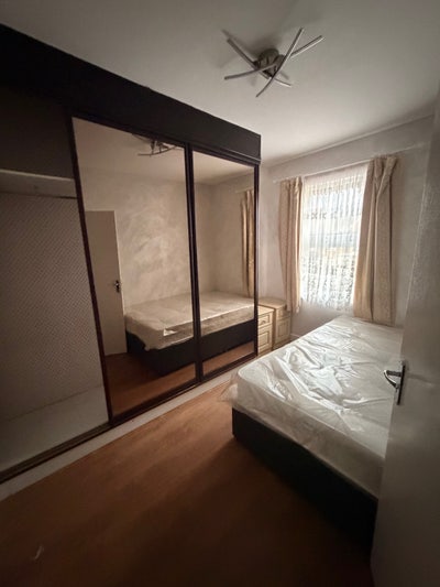 Double room in seven kings  Main Photo
