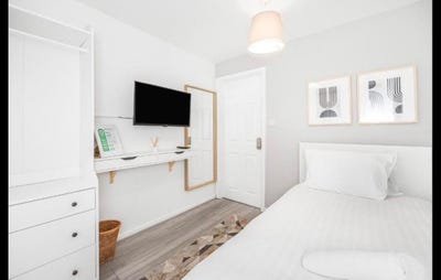 New!! Bedroom in Modern House | 10 mins to Central Main Photo