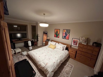 Double en-suite in Ealing Broadway Main Photo