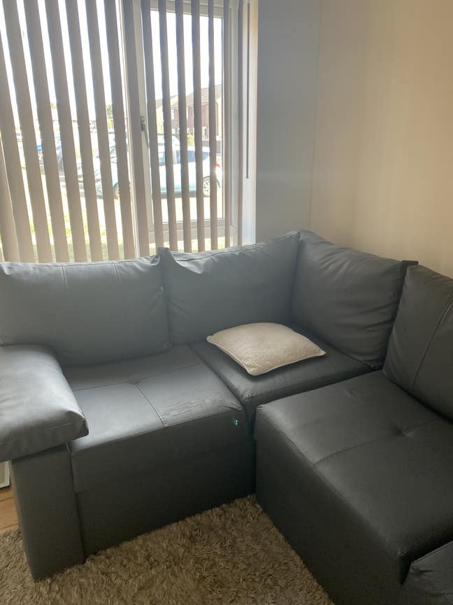 Double room with own living room Main Photo