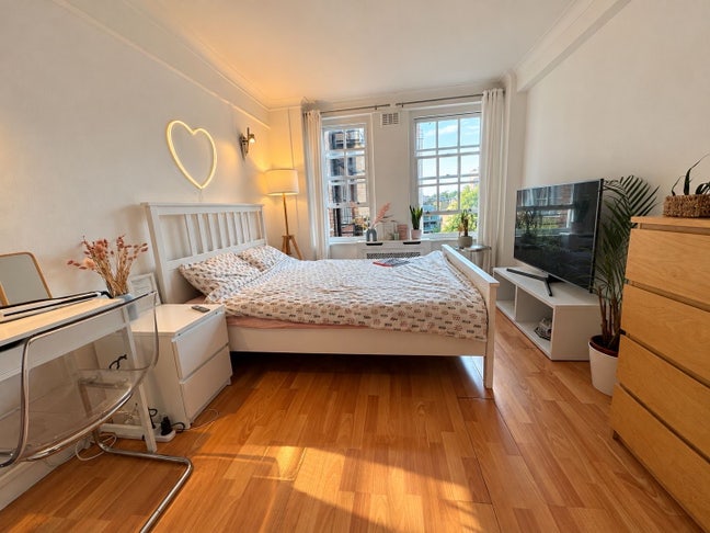 🌸Lovely Room in a Girls-Only Flat | Marylebone Main Photo