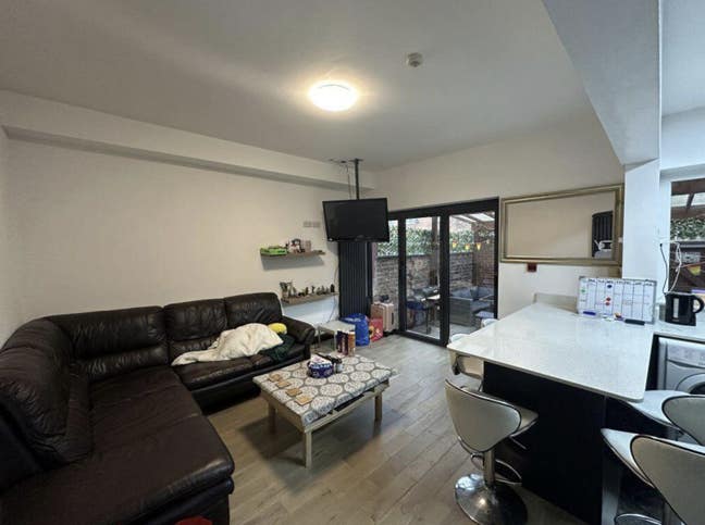 Double room in Ardwick (students only) Main Photo