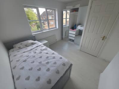 Renovated Double Room with Own Fridge Main Photo