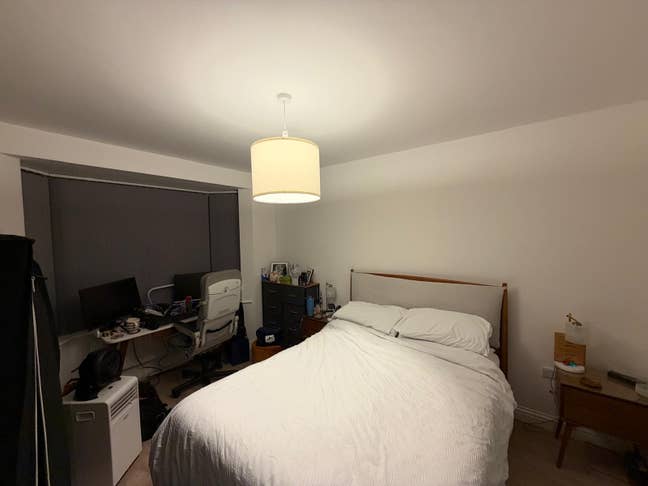 Housemate wanted for large three-bed near Airbus Main Photo