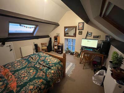 Let in gorgeous rural Bristol home  Main Photo