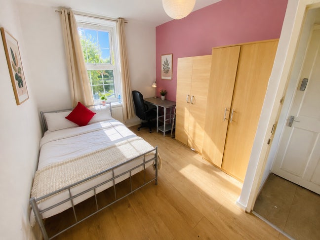 ✅Convenient db rooms white chapel Main Photo