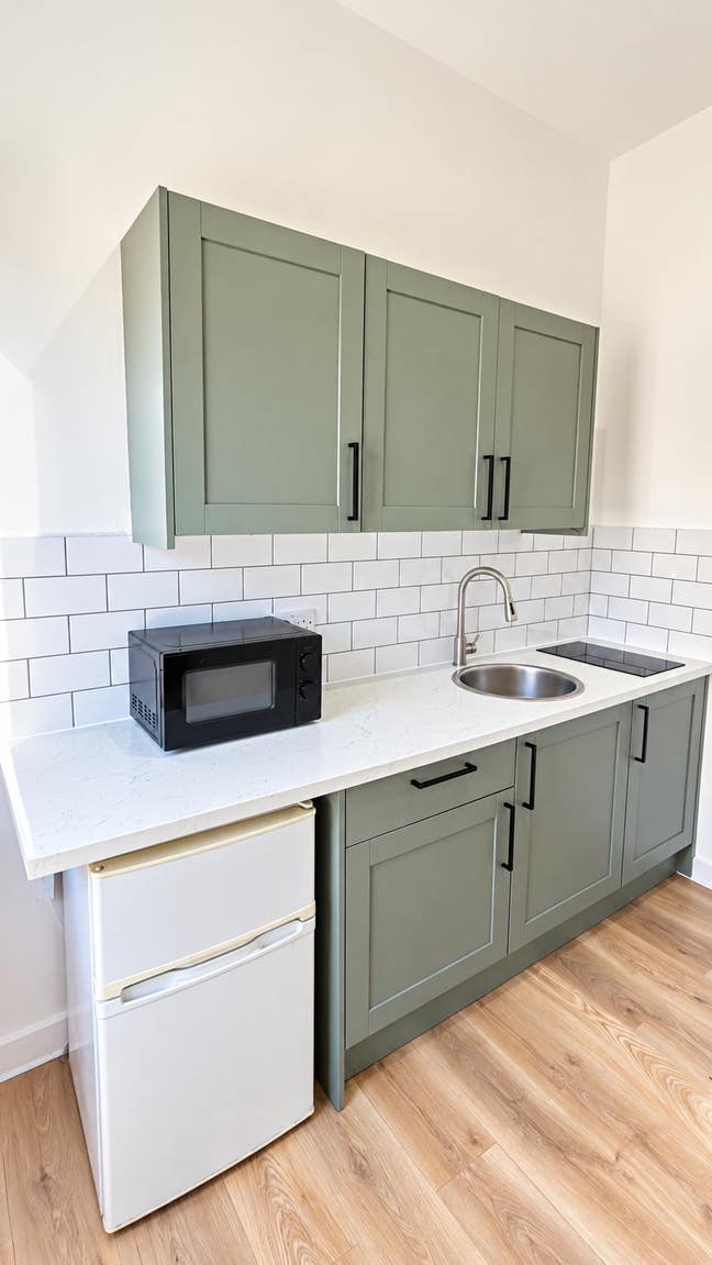 Double En-suite Bedsit in 6B HMO - Private Kitchen Main Photo