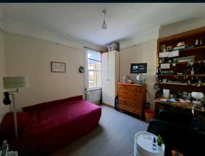 Spacious Double Room for Rent Bills Included Main Photo