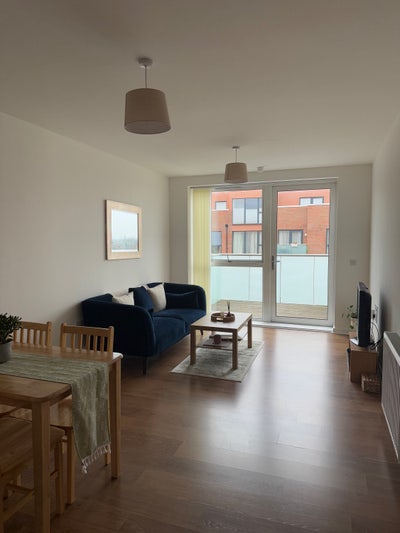Flatmate wanted! Main Photo