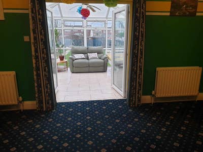 Very spacious double room with own conservatory  Main Photo