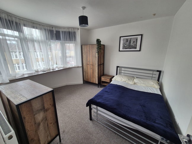 Spacious double room -Downend Bristol &pound;650 Main Photo