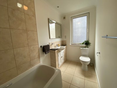 Room to Rent Aberdeen City Centre Main Photo
