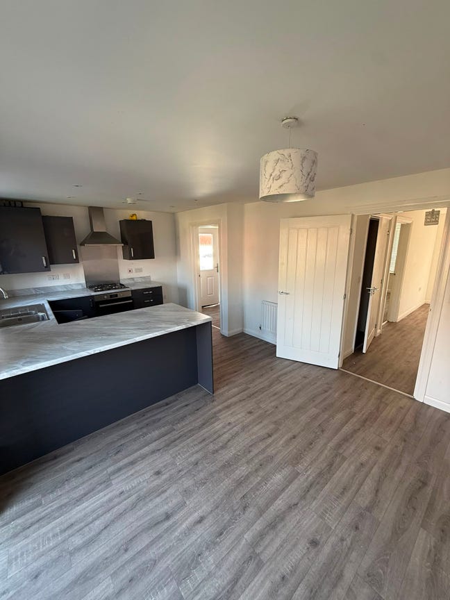 3 Bed Semi-Detached House, Yaxley, PE7 Main Photo