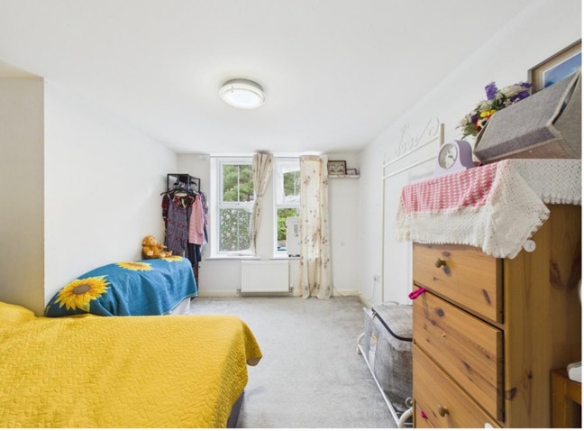 Master Double Bedroom - Short term (All Included) Main Photo