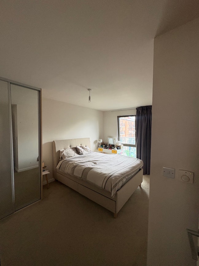 En-Suite Double Room | Aldgate East / Tower Hill Main Photo