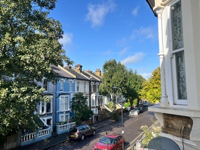 Cozy room in Stoke Newington house with garden! Main Photo