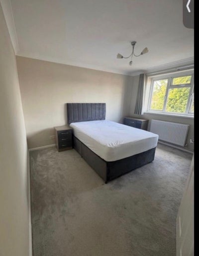 Furnished Double Room Available – UB4 8AJ Main Photo