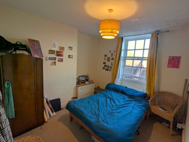 Room available in 2 bed Hotwells flat Main Photo