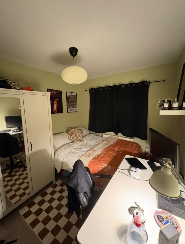 Double Room with Ensuite in Stepney Green Main Photo