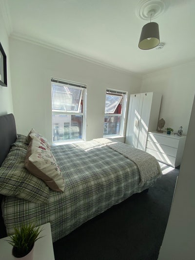 En-Suite Room Near Luton Station Main Photo