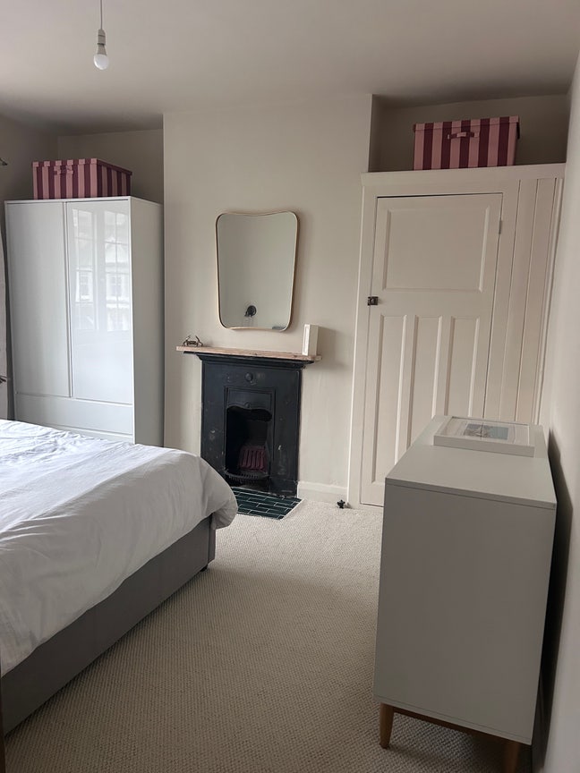 Monday - Friday double room in Brixton Main Photo