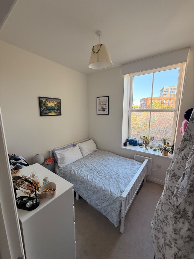 Double Room in Southville Available 01/12 Main Photo