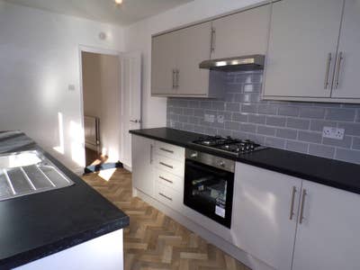 Two Bed House to Let in Fratton  Main Photo