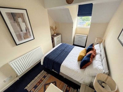 🏡 Quiet House Share – Room Available Main Photo