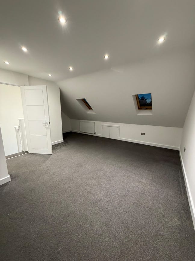 5 Rooms in North Wembley *Single, Double & Ensuite Main Photo