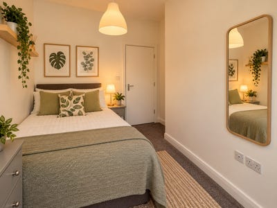 Double Room Available – Castlereagh Street Main Photo