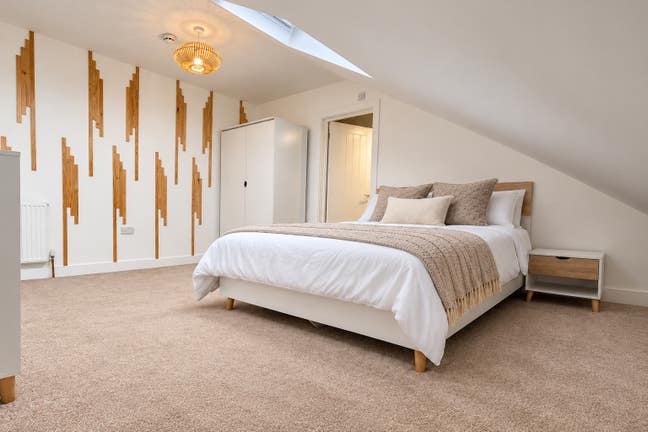 Loft Sanctuary | En-Suite | All Bills Included ✨ Main Photo