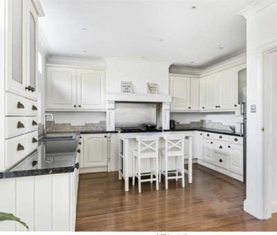 8 mins walk to Bromley S station Main Photo