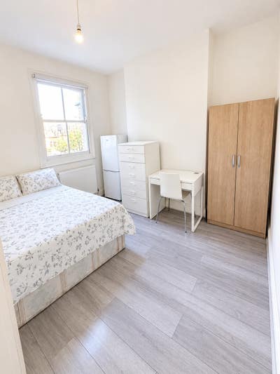 Stamford Hill |Large Double Room |0 Deposit. Main Photo