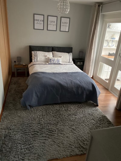 Double room to rent Main Photo