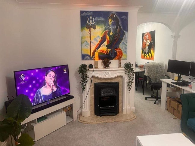 Double room available for single female Main Photo