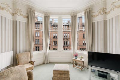 Lovely double room in gorgeous Hyndland Main Photo