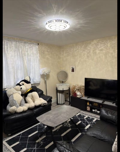Double Room | Female only NW10 0BW | All Bills Inc Main Photo