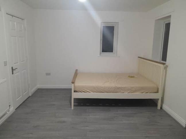 🏡 Master Ensuite Room Available – Birmingham B10 Main Photo