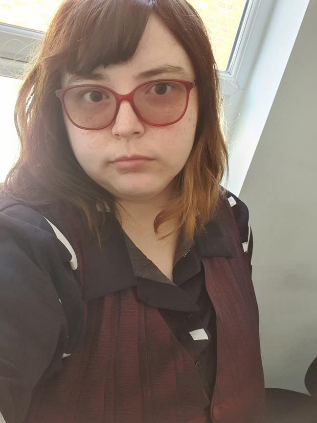 Professional looking for room Main Photo